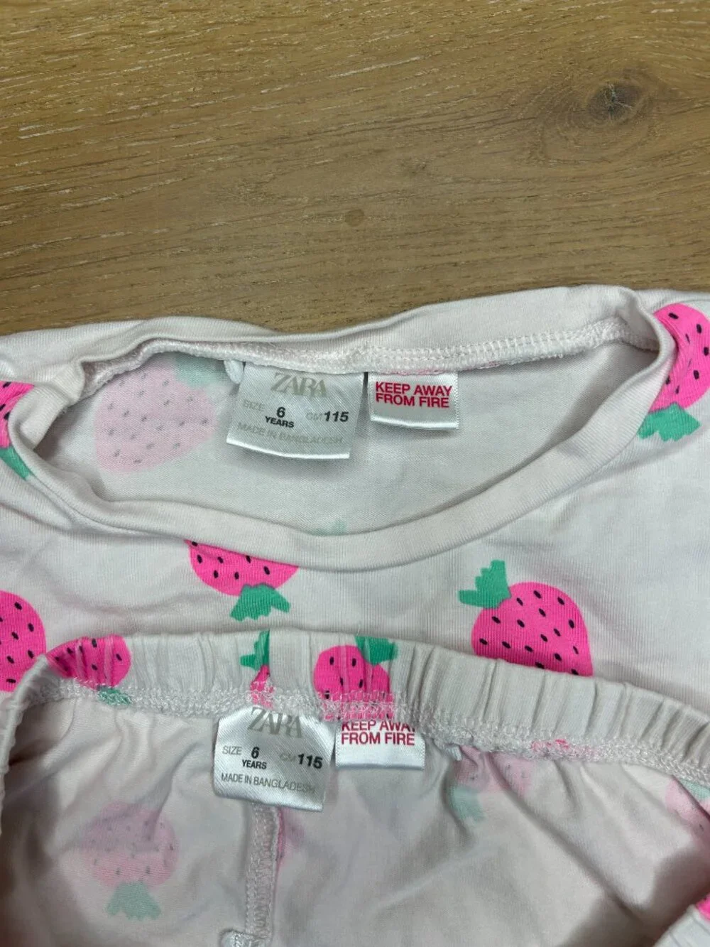 Zara Kids Strawberry Print Pajama Lounge Set Size 6 (116 cm)